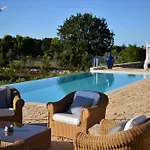 Masseria Saccente 4* ポリニャーノ・ア・マーレ